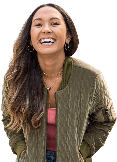 GettyImages-946920554-remove-background_e683dfb5-5aa5-44ca-8b30-0f262ce9c45b Portrait de femme souriante